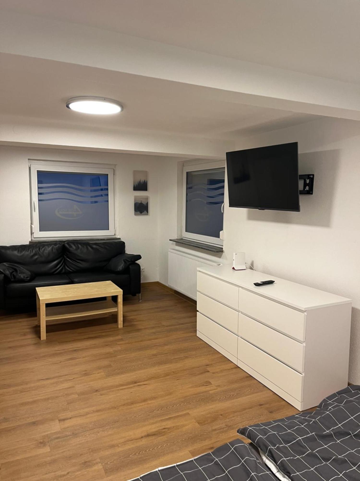 Home-For-You-Ferienwohnung Monteurwohnung Büchen Eksteriør billede